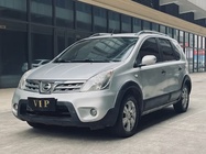 Nissan Livina 2010