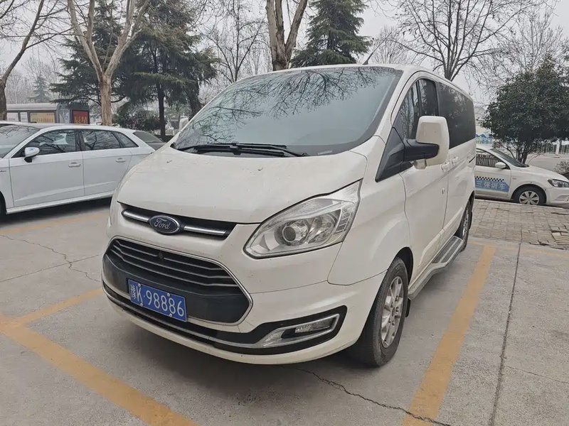 Ford Tourneo