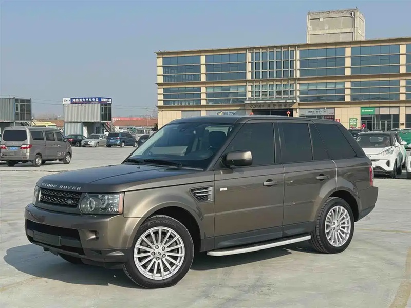 Land Rover Sport