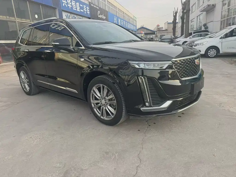 Cadillac XT6