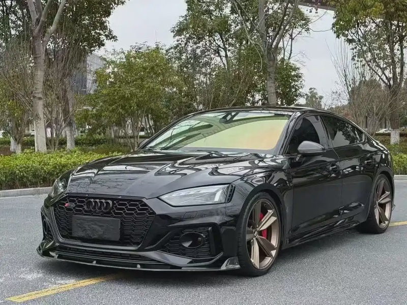 Audi RS5