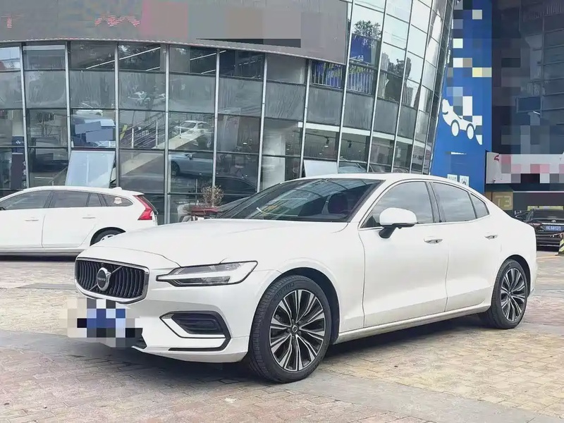 Volvo S60