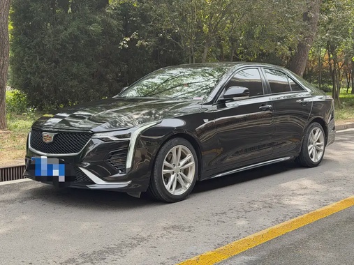 Cadillac CT4 2021