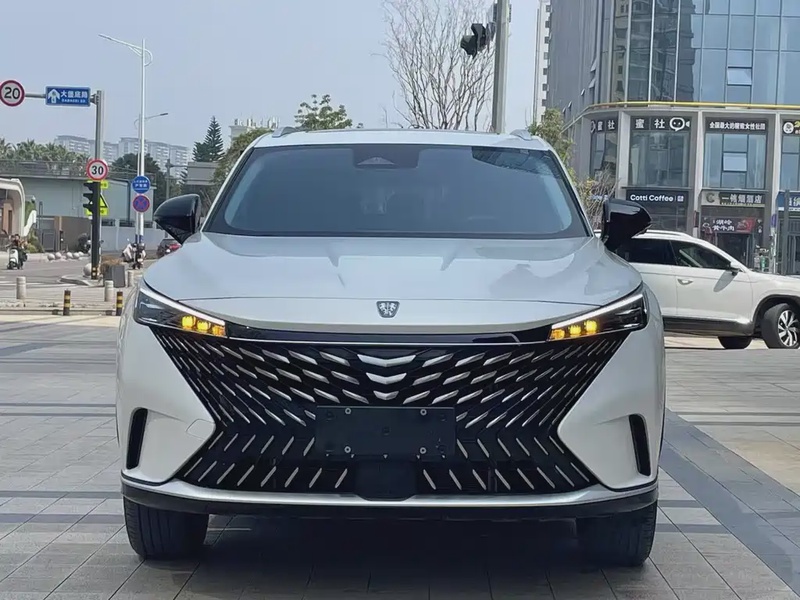Roewe RX5