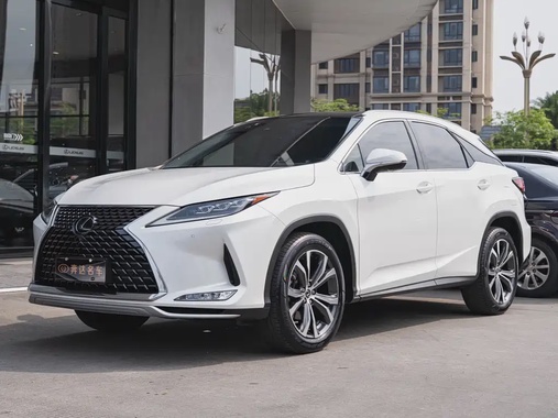 Lexus RX 2020