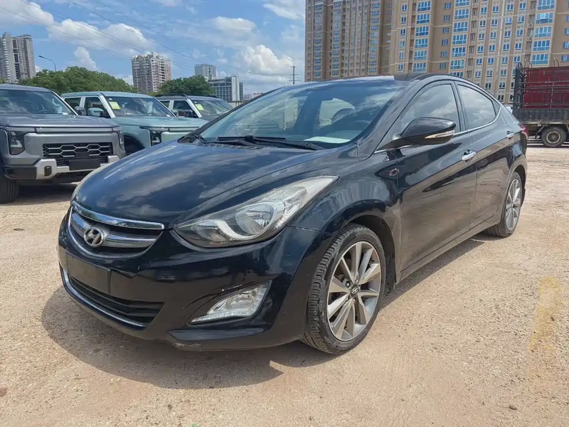 Hyundai Elantra