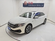Volkswagen Sagitar 2022