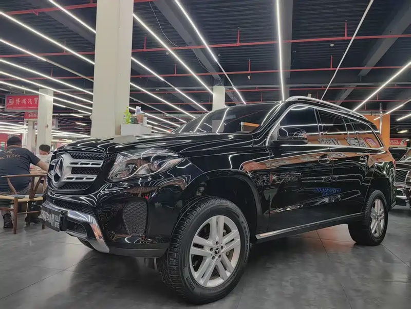 Mercedes-Benz GLS-Class