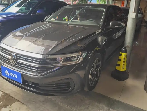 Volkswagen Sagitar 2024