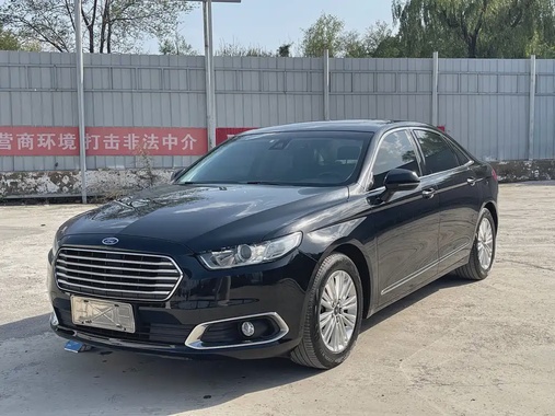Ford Taurus 2019