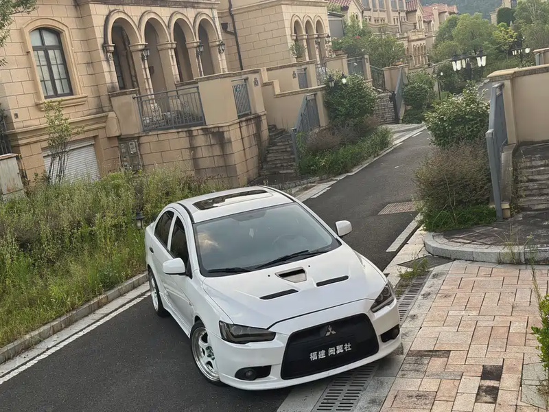 Mitsubishi Lancer EX