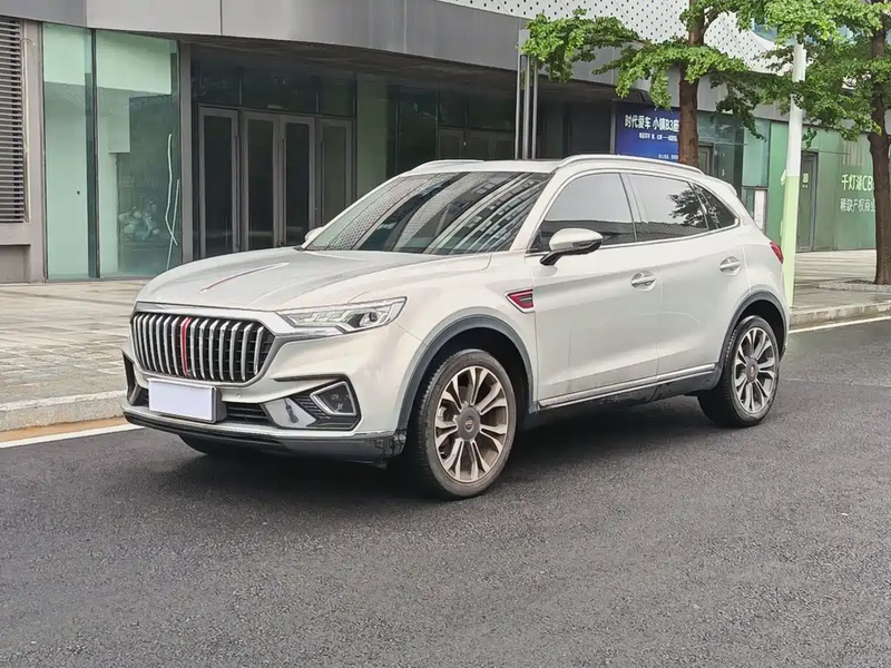 Hongqi HS5