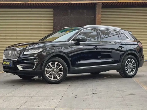 Lincoln Nautilus 2020