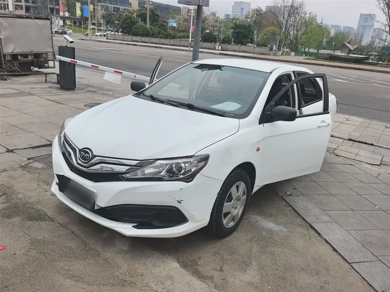 BYD F3