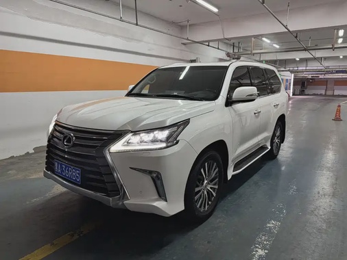 Lexus LX 2016