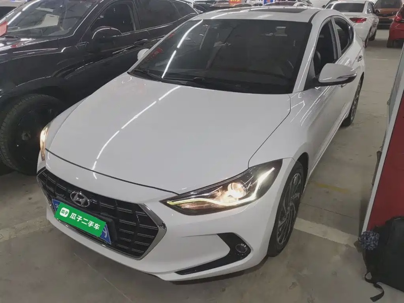 Hyundai Elantra