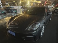 Porsche Panamera 2022