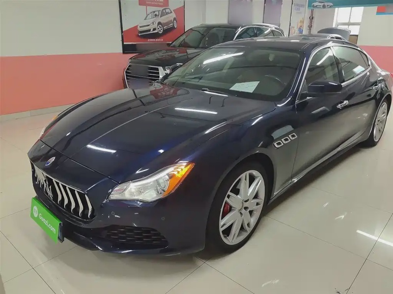 Maserati Quattroporte