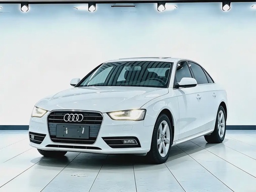 Audi A4 2014