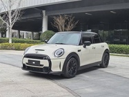 MINI Other 2022