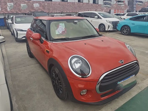 MINI Other 2018