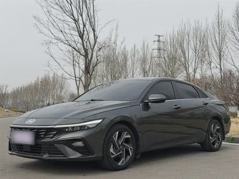 Hyundai Elantra