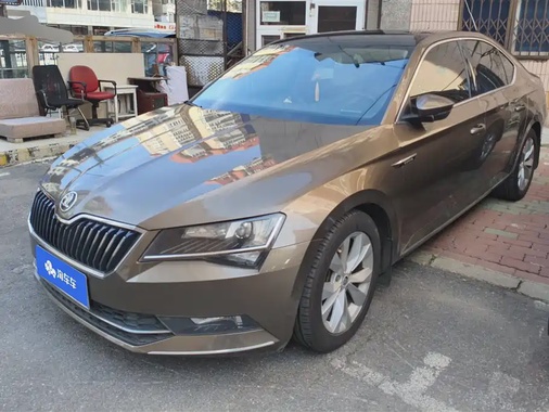 Skoda Superb 2016