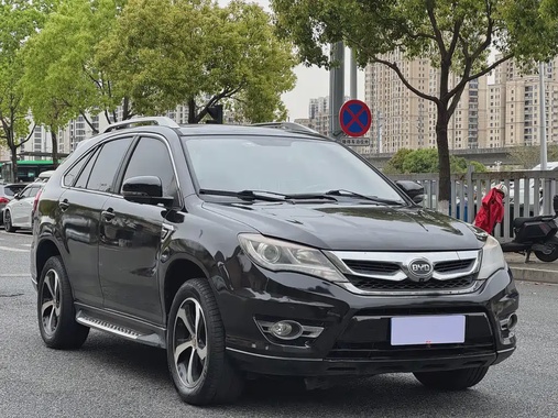 BYD S7 2015