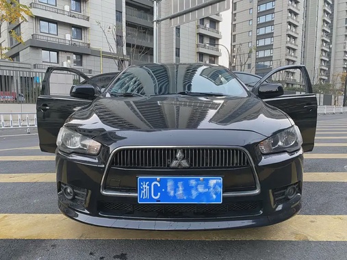 Mitsubishi Lancer 2013