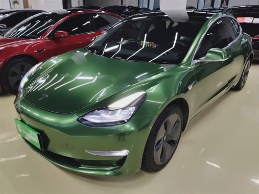 Tesla Model 3 2020