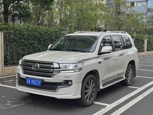 Toyota Land Cruiser 2018