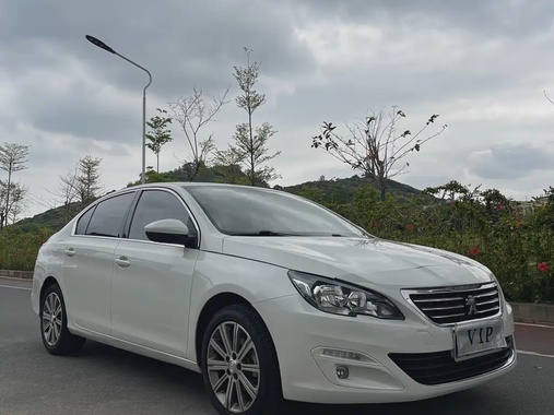 Peugeot 408 2015
