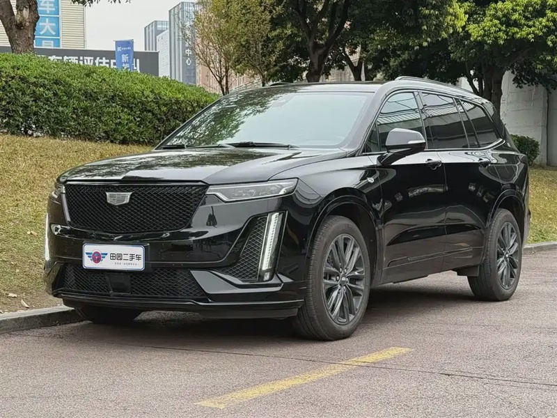 Cadillac XT6