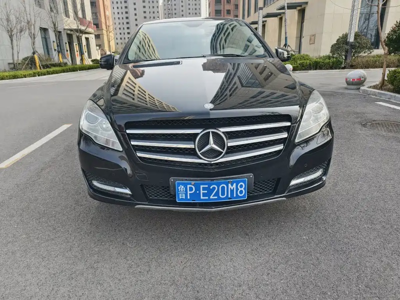 Mercedes-Benz R-Class