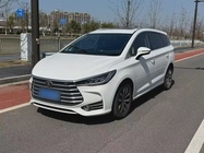 BYD MAX 2020