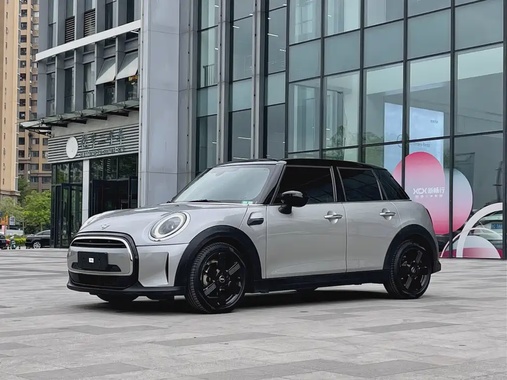 MINI Other 2023