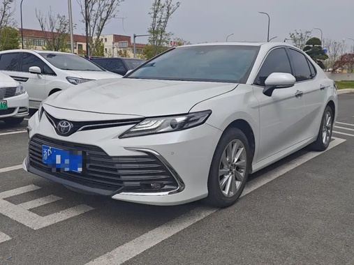 Toyota Camry 2022