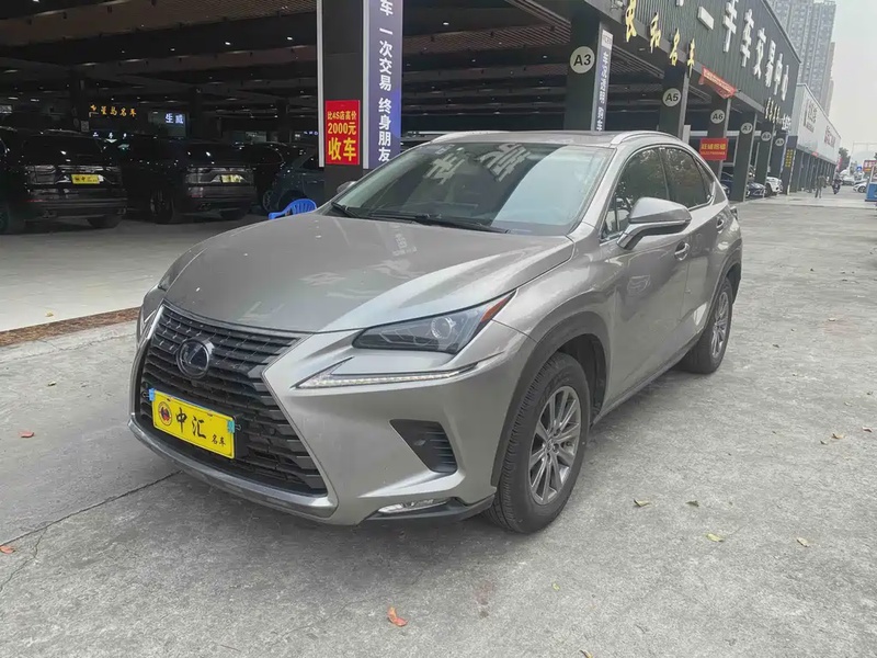Lexus NX