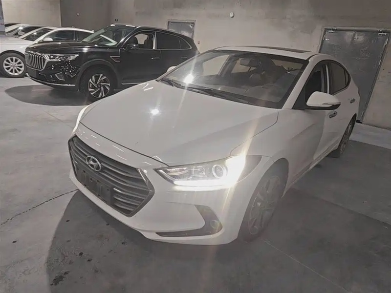Hyundai Elantra