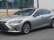 Lexus ES 2022