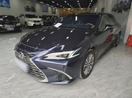Lexus ES 2025