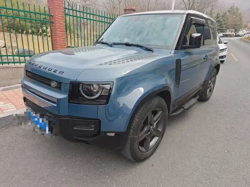 Land Rover Defender 2022