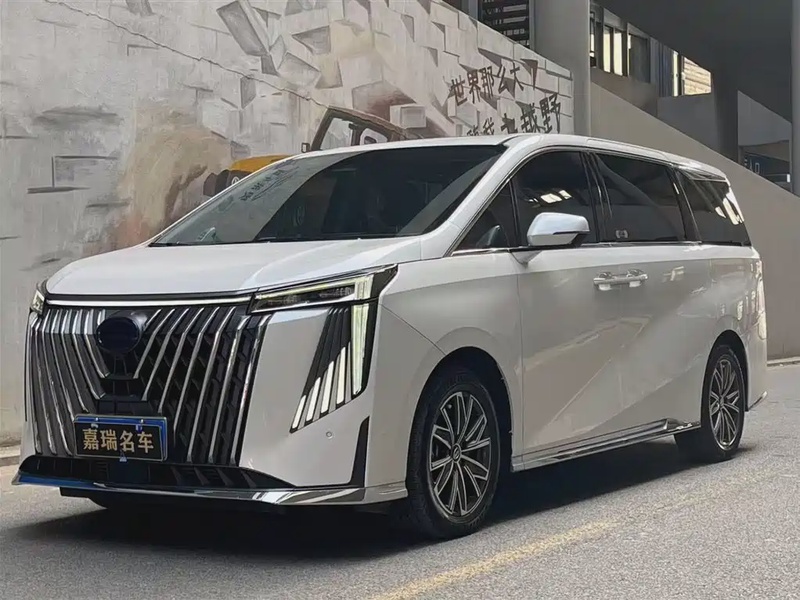 GAC M8