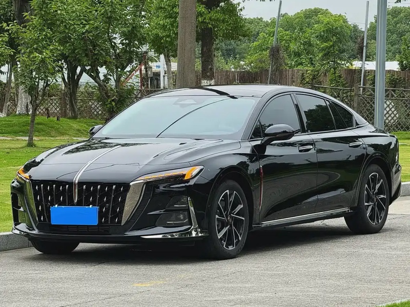 Hongqi H6