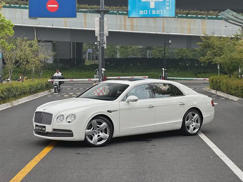 Bentley Flying Spur