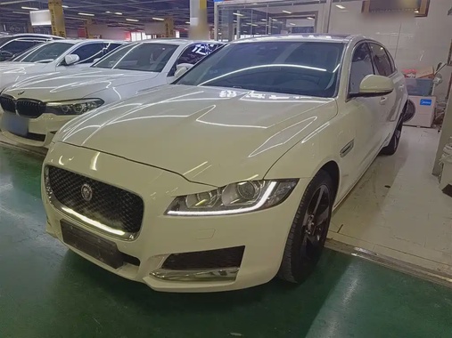 Jaguar XF 2020