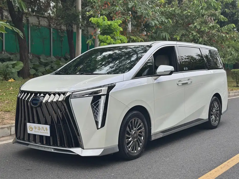GAC M8