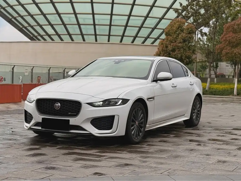 Jaguar XEL
