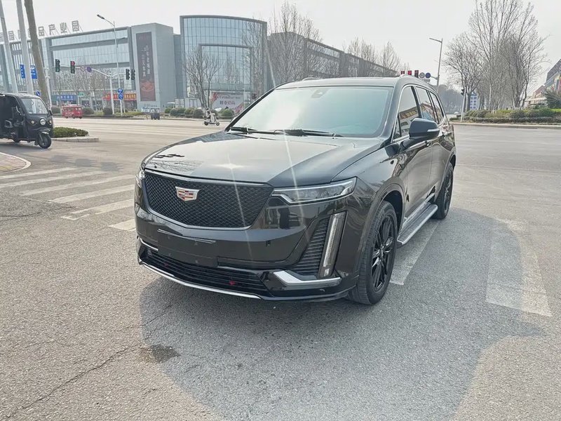 Cadillac XT6