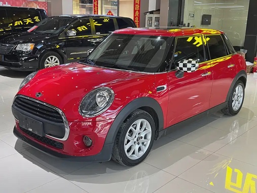 MINI Other 2019